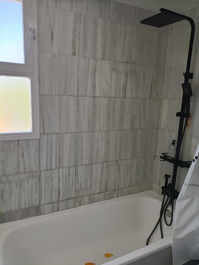 Suites Center Recinto Ferial Fuengirola Εξωτερικό φωτογραφία