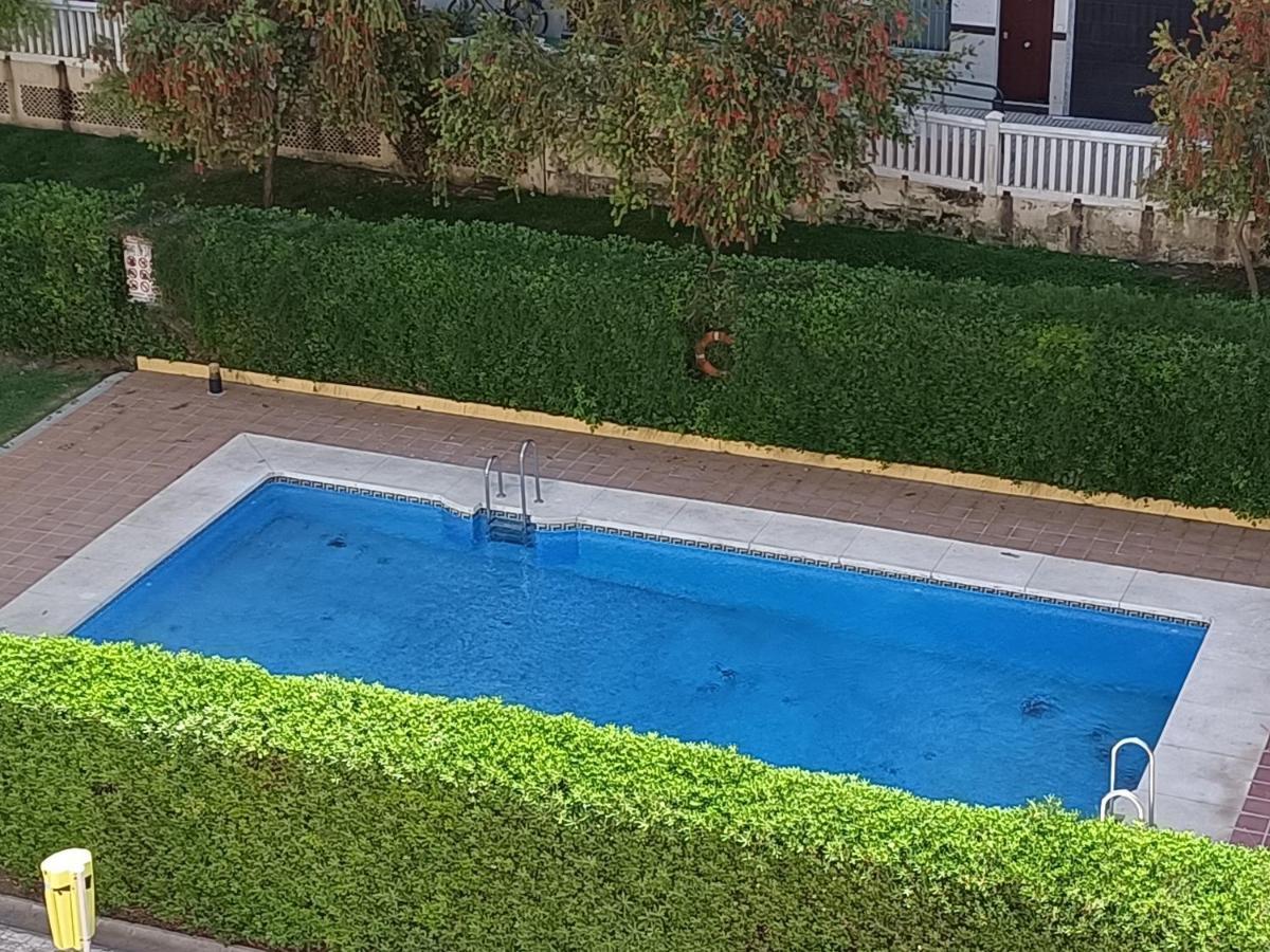Suites Center Recinto Ferial Fuengirola Εξωτερικό φωτογραφία