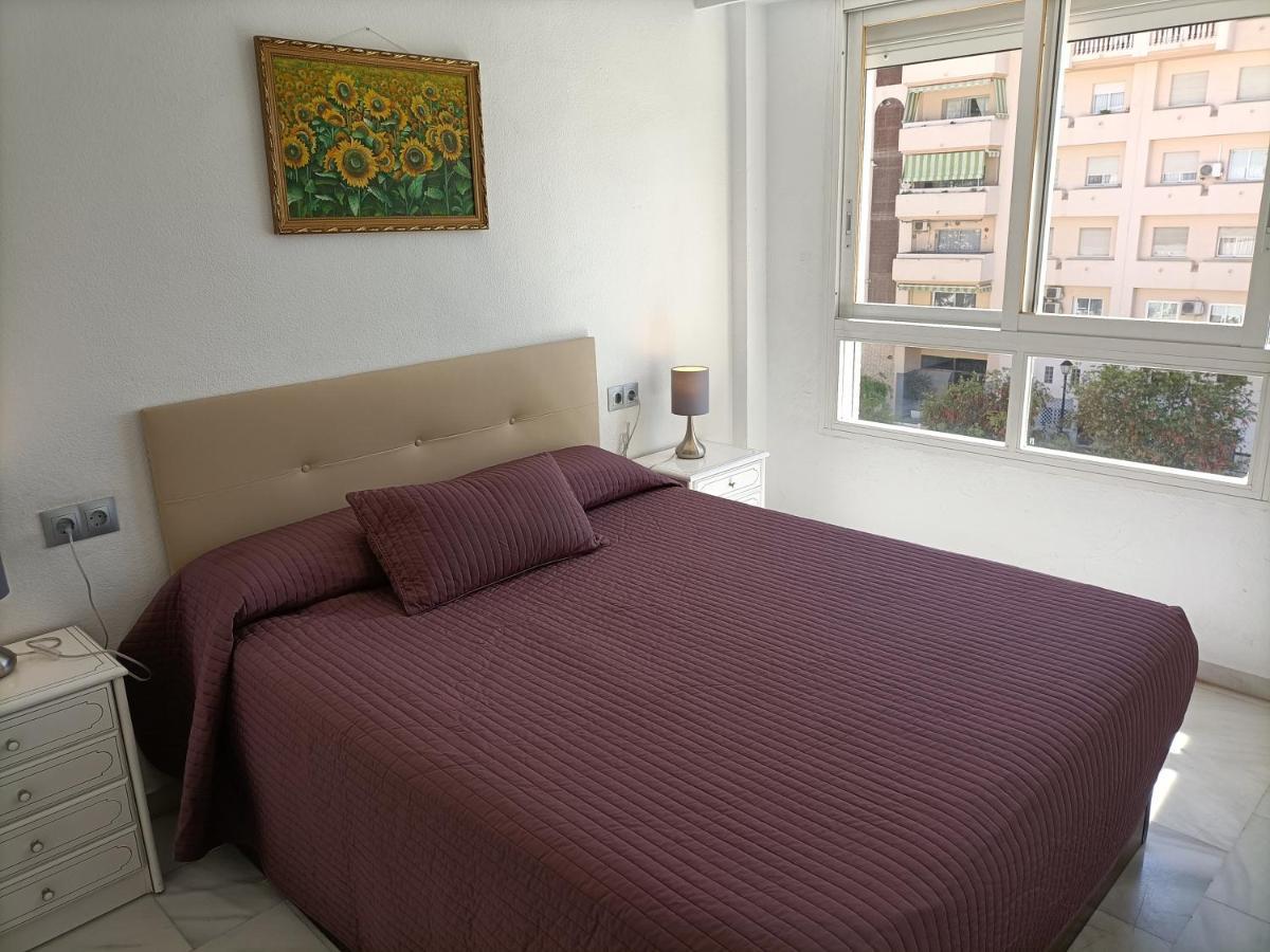 Suites Center Recinto Ferial Fuengirola Εξωτερικό φωτογραφία